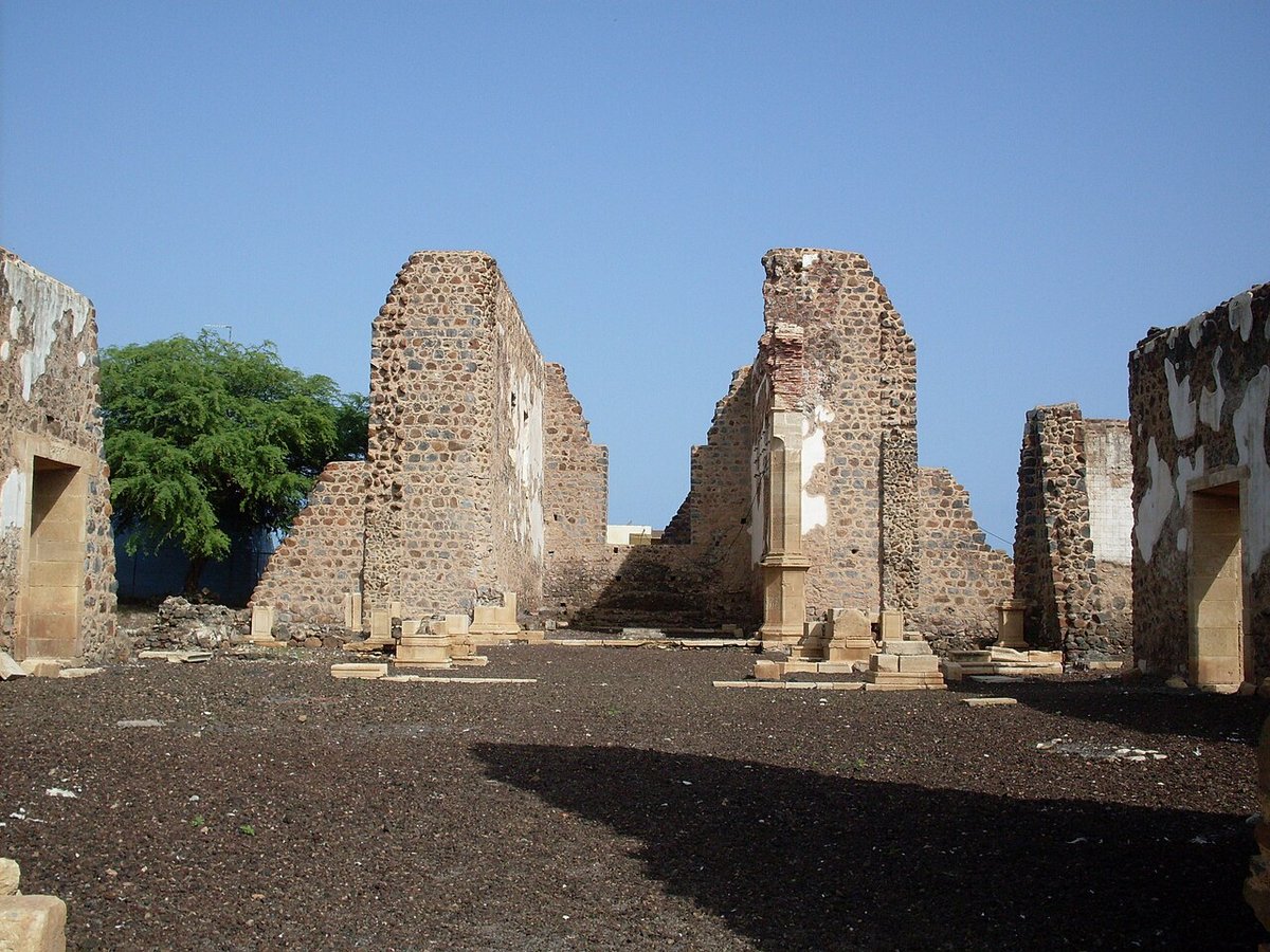 Ruinas de la Sé Cathedral en Cidade Velha en la isla de Santiago, Cabo Verde
