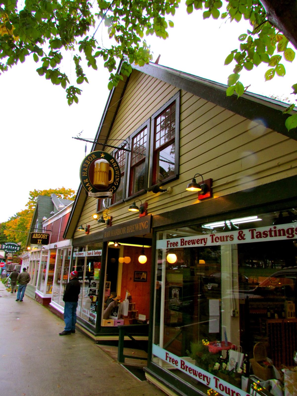 A street view of downtown Bar Harbor, Maine